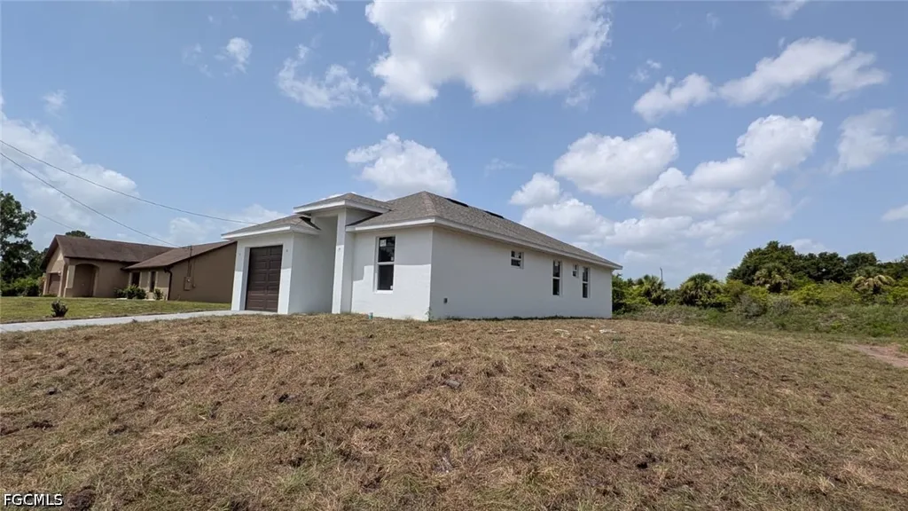 538 Brue Avenue S Lehigh Acres FL 33974