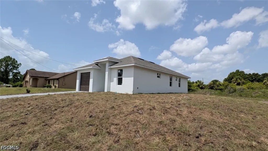 538 Brue Avenue S Lehigh Acres FL 33974