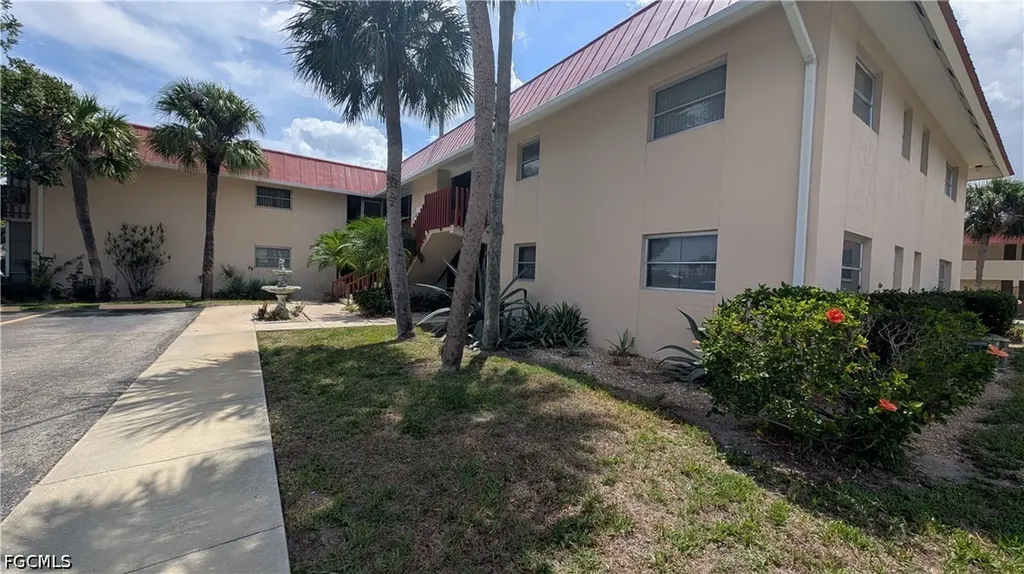198 Joel Boulevard Lehigh Acres FL 33936
