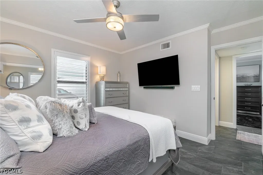 4001 SE 19th Place Cape Coral FL 33904
