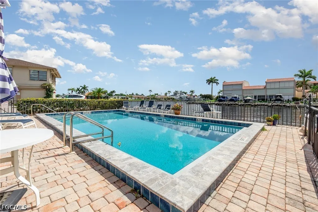 4001 SE 19th Place Cape Coral FL 33904