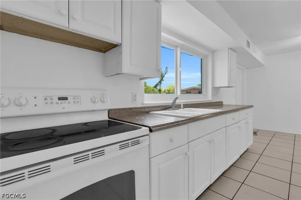 8396 Sevigny Drive North Fort Myers FL 33917