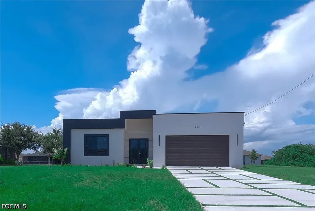 2441 NW 8th Terrace Cape Coral FL 33993