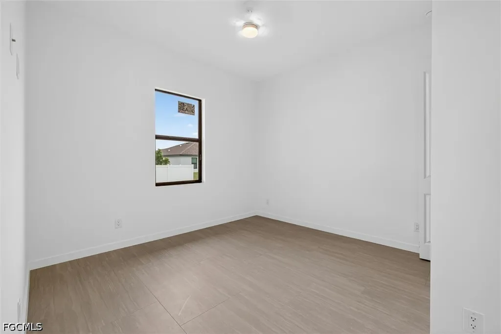 2441 NW 8th Terrace Cape Coral FL 33993