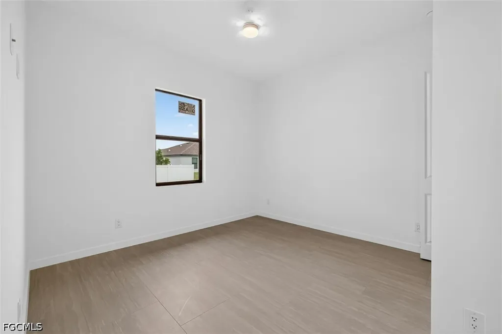 2441 NW 8th Terrace Cape Coral FL 33993