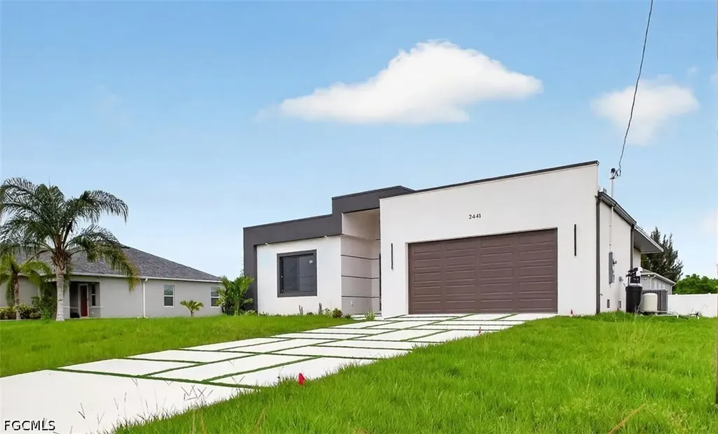 2441 NW 8th Terrace Cape Coral FL 33993