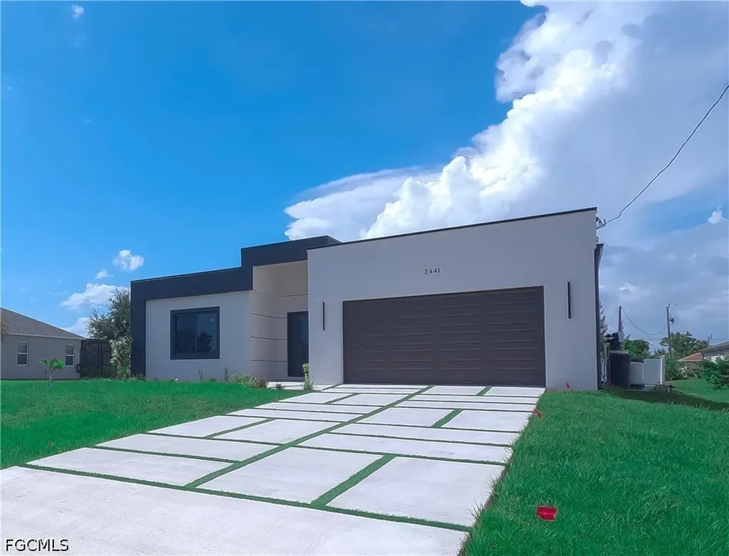 2441 NW 8th Terrace Cape Coral FL 33993