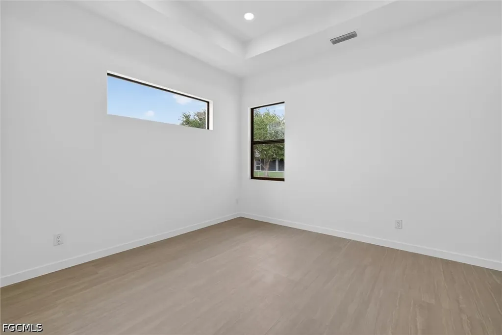 2441 NW 8th Terrace Cape Coral FL 33993