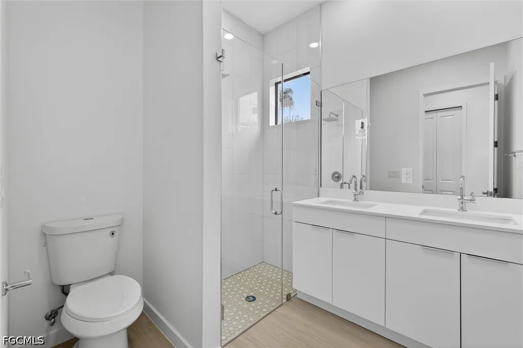 2441 NW 8th Terrace Cape Coral FL 33993