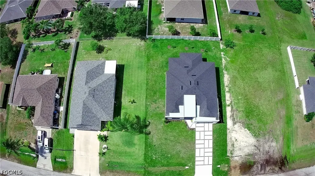 2441 NW 8th Terrace Cape Coral FL 33993