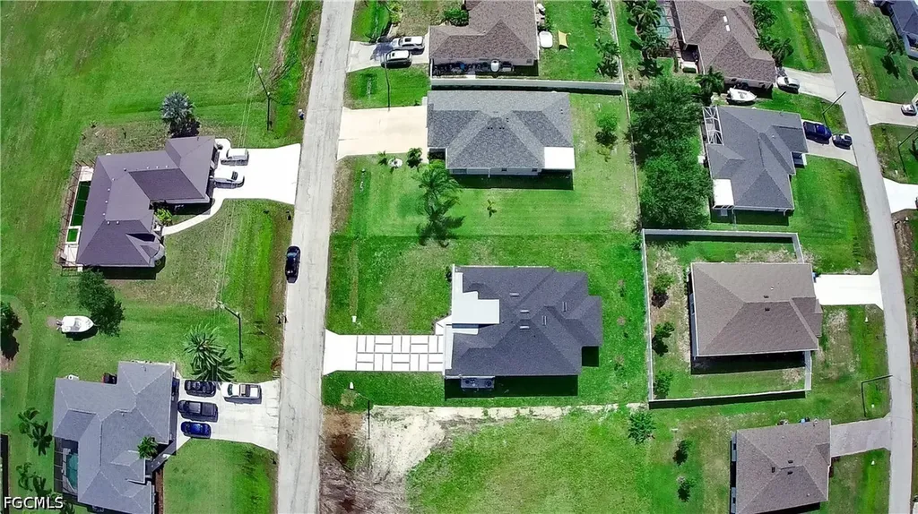 2441 NW 8th Terrace Cape Coral FL 33993