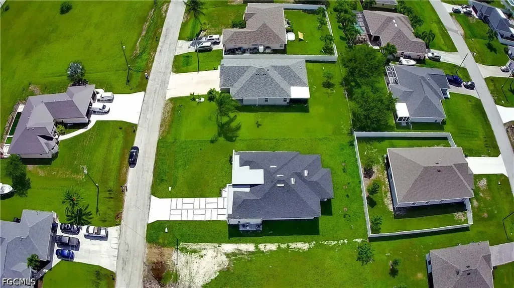 2441 NW 8th Terrace Cape Coral FL 33993