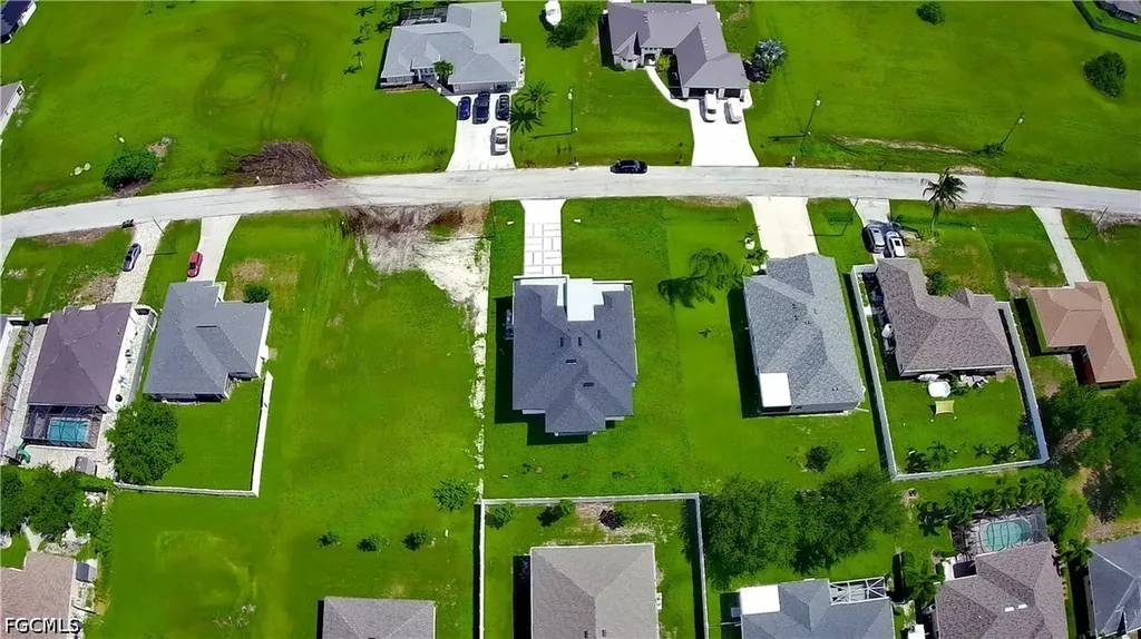 2441 NW 8th Terrace Cape Coral FL 33993