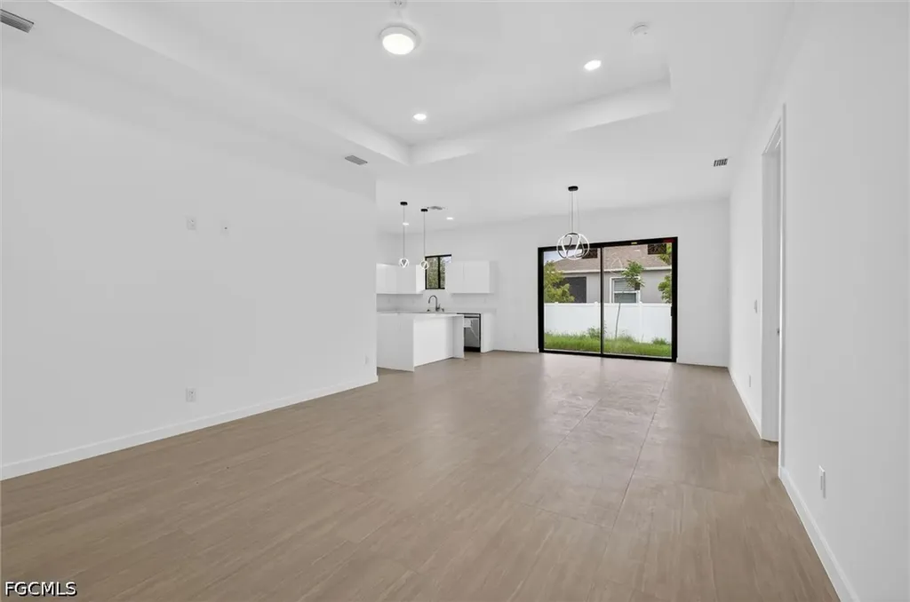 2441 NW 8th Terrace Cape Coral FL 33993
