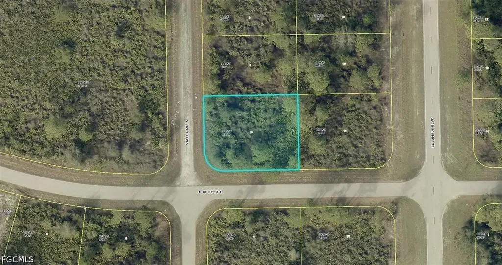 627 Valley Avenue S Lehigh Acres FL 33974