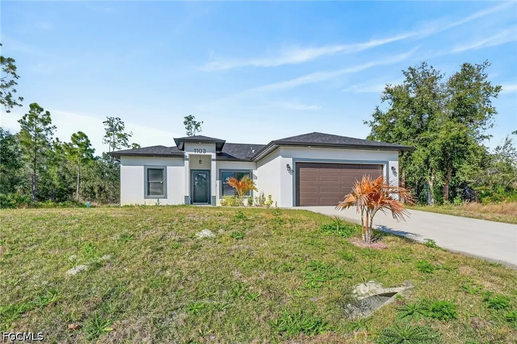 1103 E 7th Street Lehigh Acres FL 33972