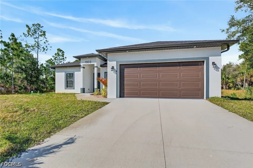1103 E 7th Street Lehigh Acres FL 33972