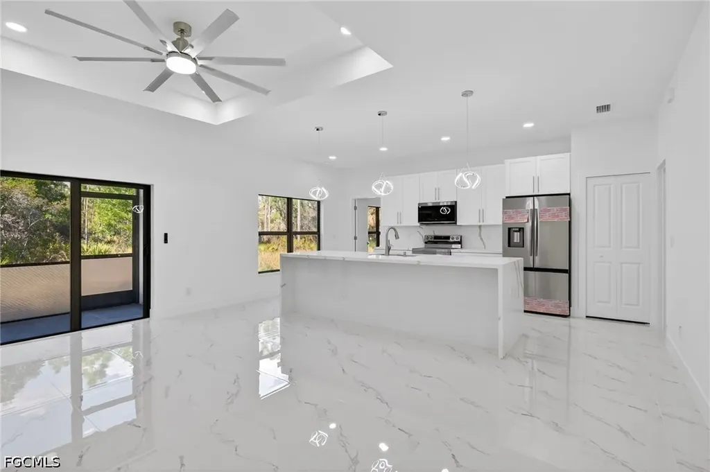 1103 E 7th Street Lehigh Acres FL 33972