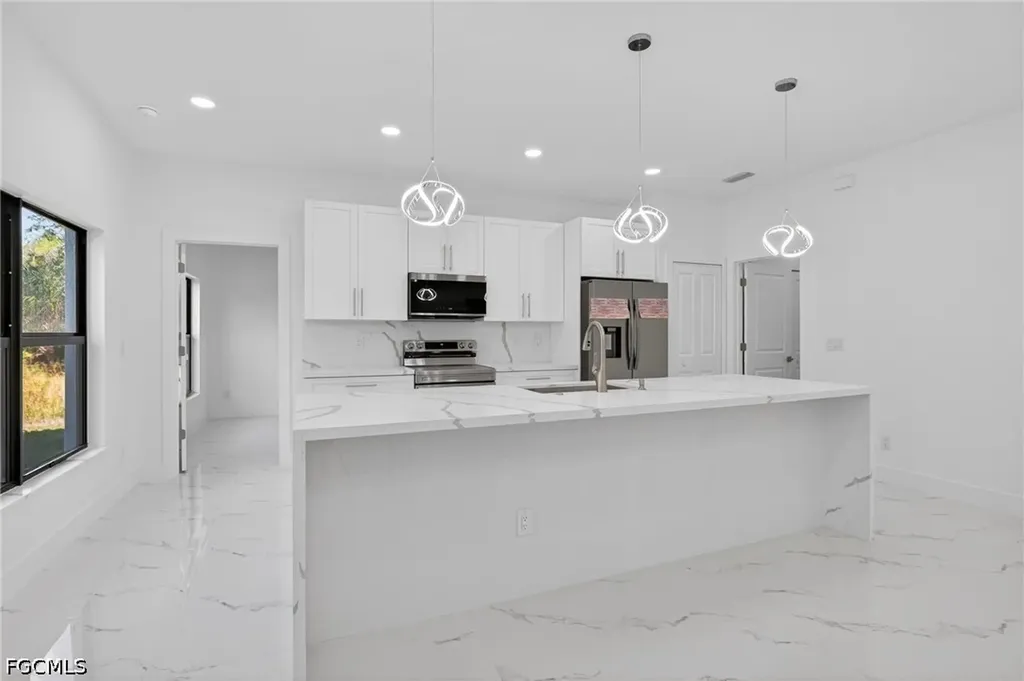 1103 E 7th Street Lehigh Acres FL 33972