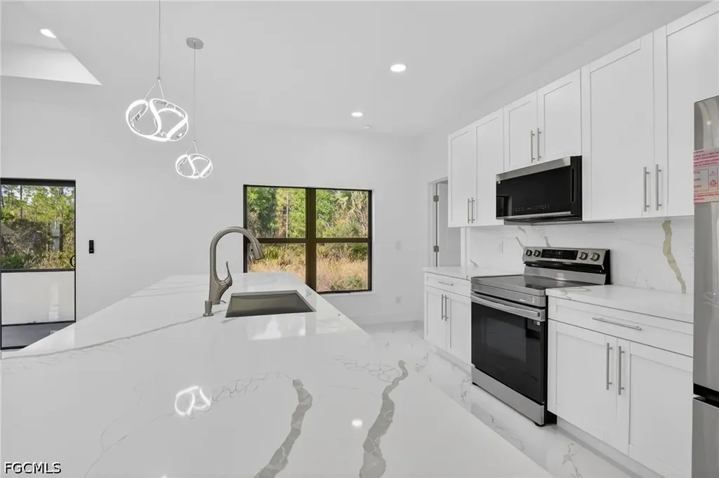 1103 E 7th Street Lehigh Acres FL 33972