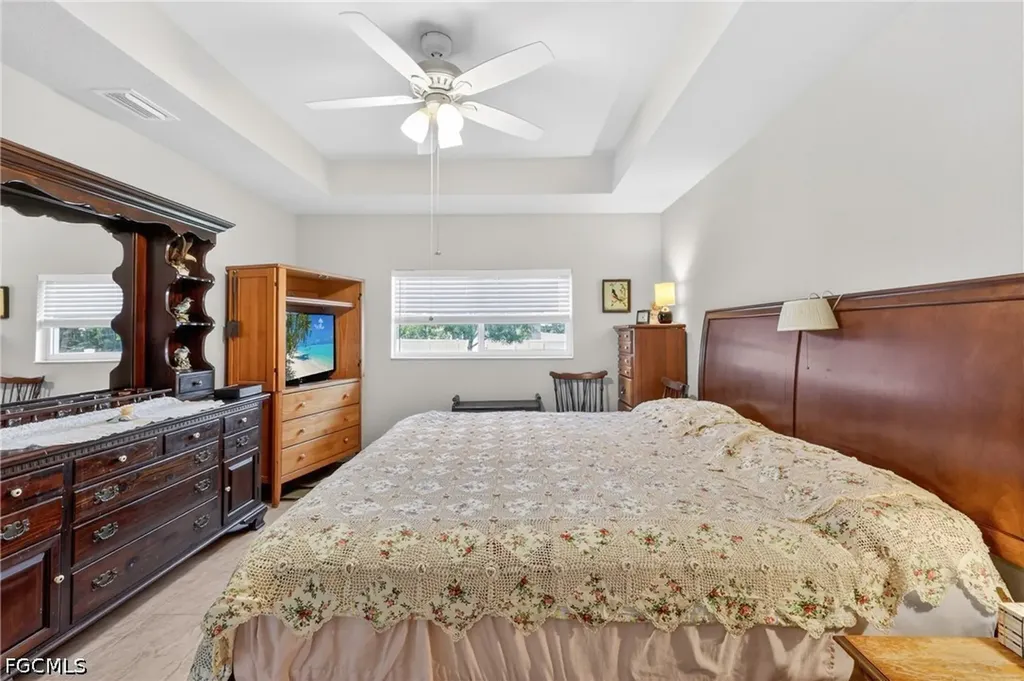 1904 NW Embers Terrace Cape Coral FL 33993
