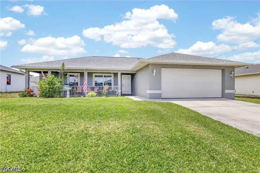 1904 NW Embers Terrace Cape Coral FL 33993