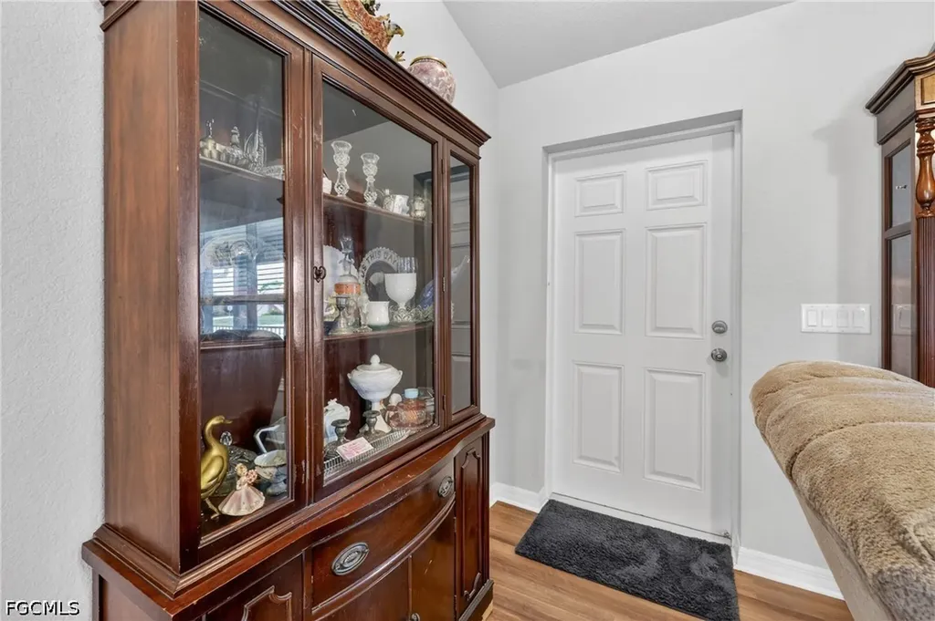 1904 NW Embers Terrace Cape Coral FL 33993