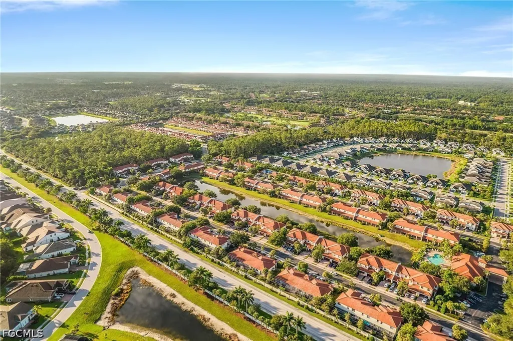 7542 Bristol Circle Naples FL 34120