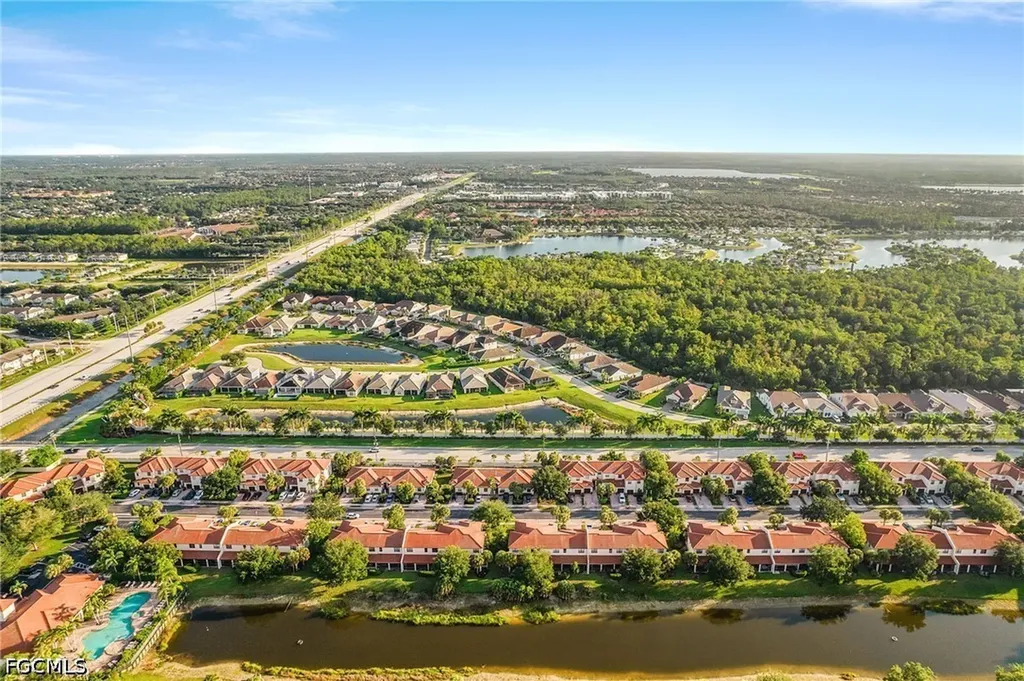 7542 Bristol Circle Naples FL 34120