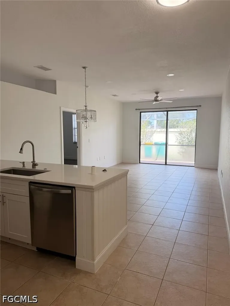 7542 Bristol Circle Naples FL 34120