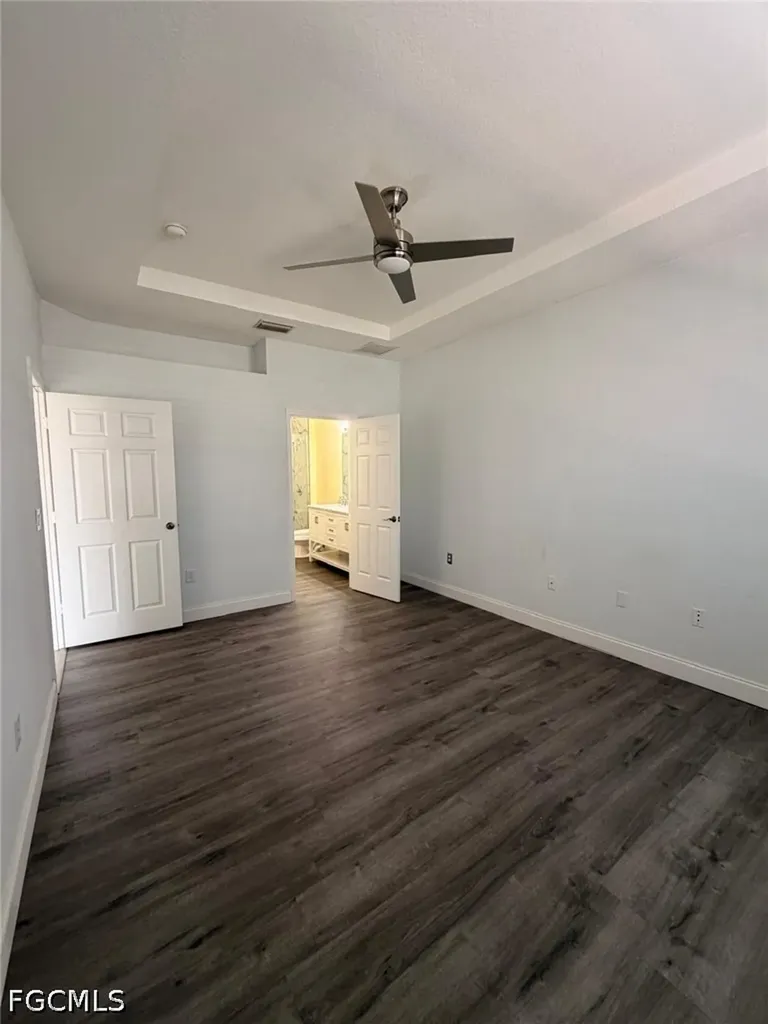 7542 Bristol Circle Naples FL 34120