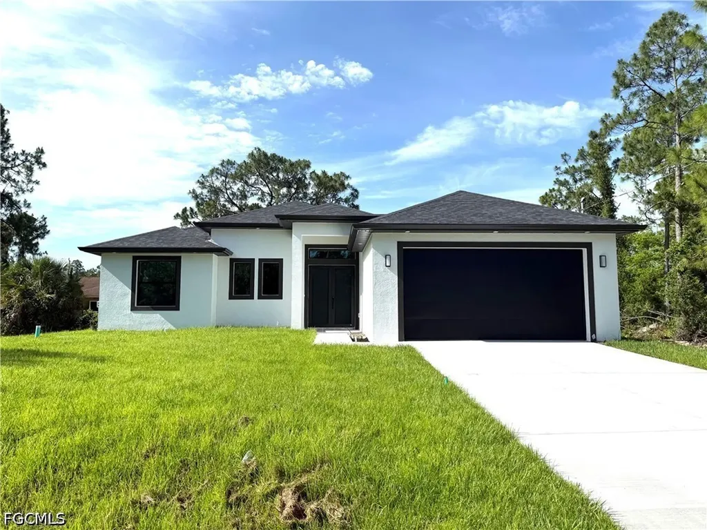 920 Binkley Street E Lehigh Acres FL 33974