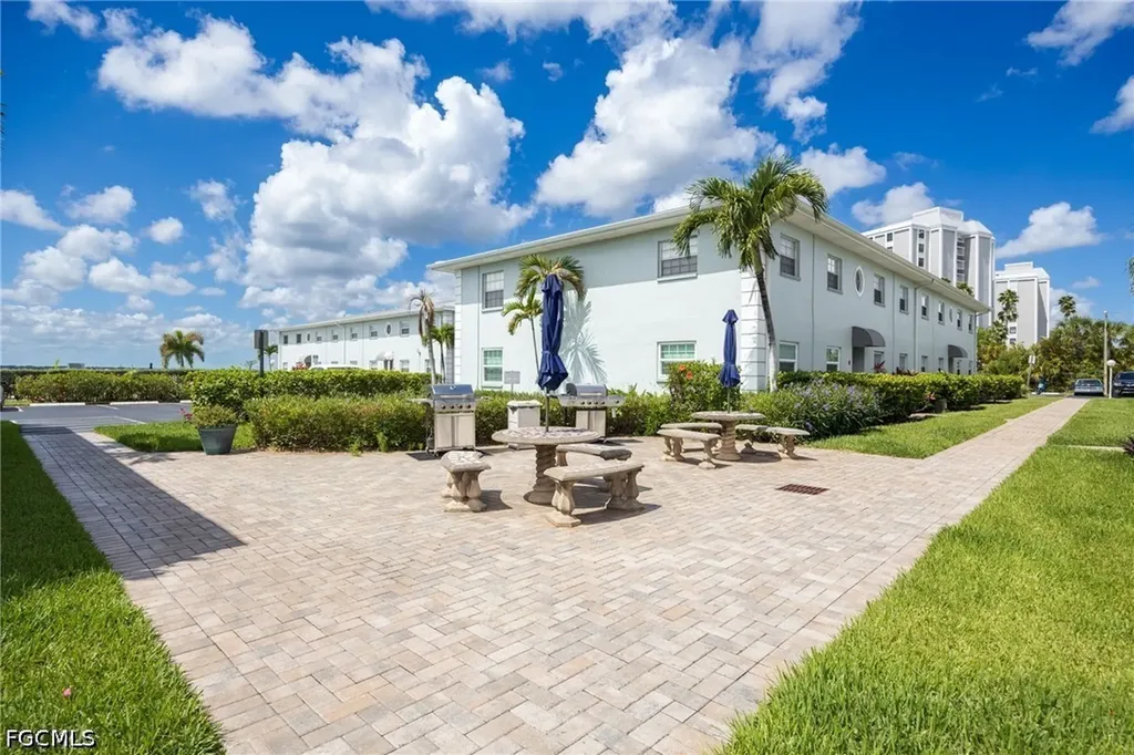 3344 N Key Drive North Fort Myers FL 33903