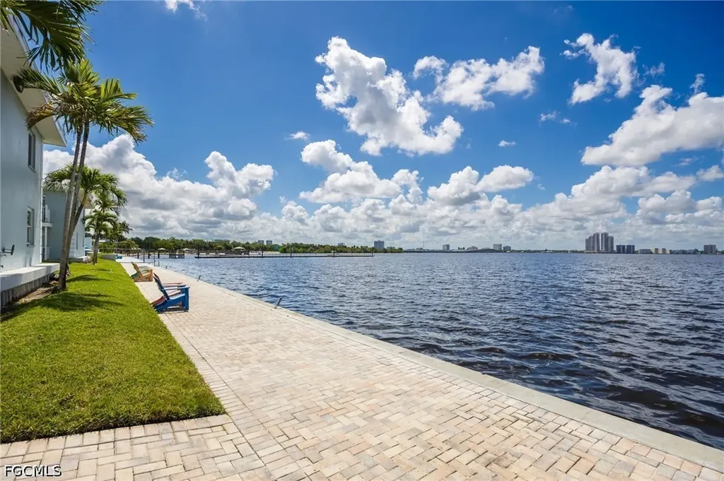 3344 N Key Drive North Fort Myers FL 33903