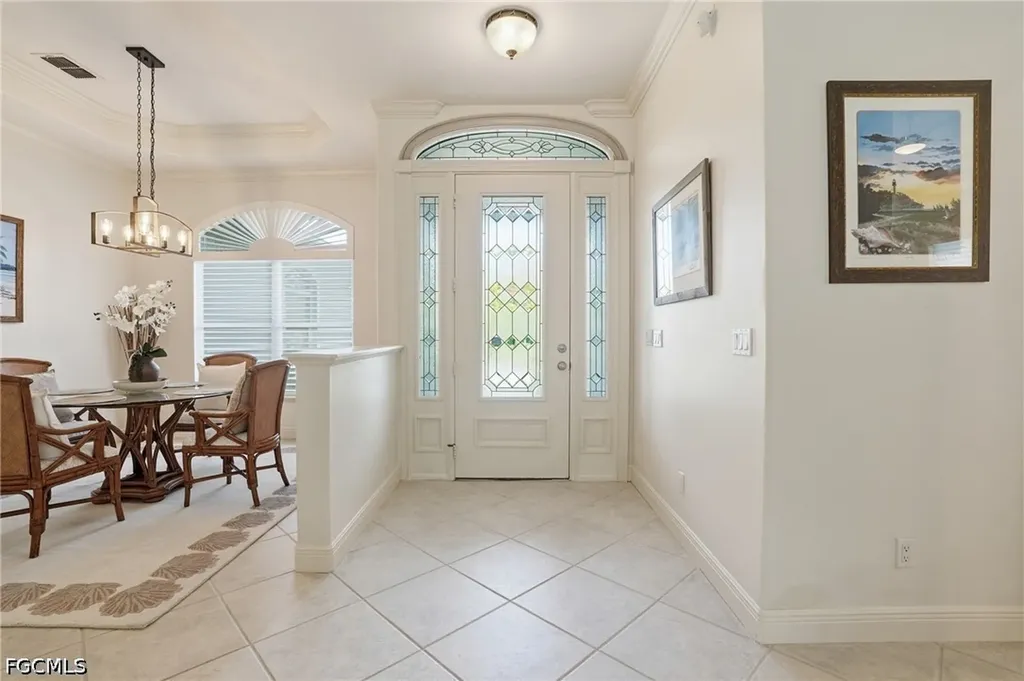 326 Cypress Way W Naples FL 34110