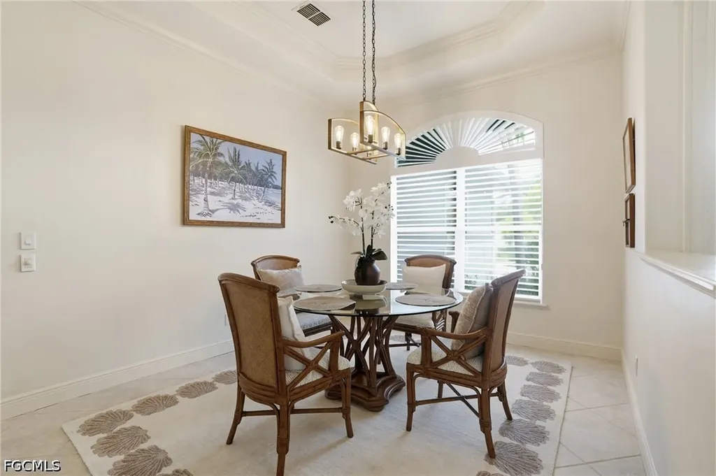 326 Cypress Way W Naples FL 34110