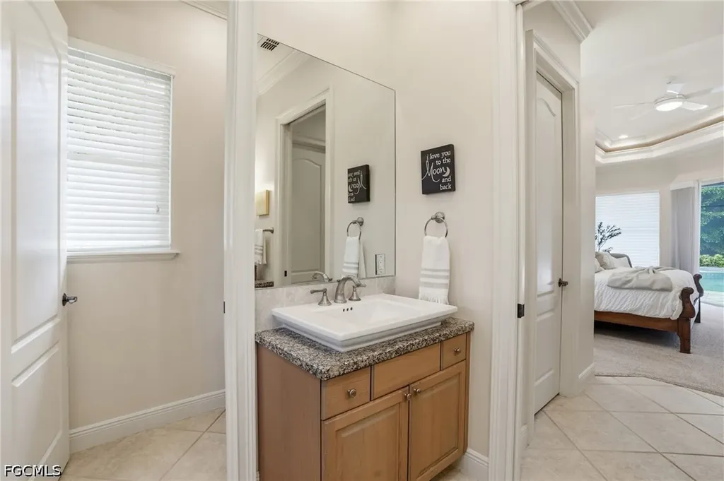 326 Cypress Way W Naples FL 34110