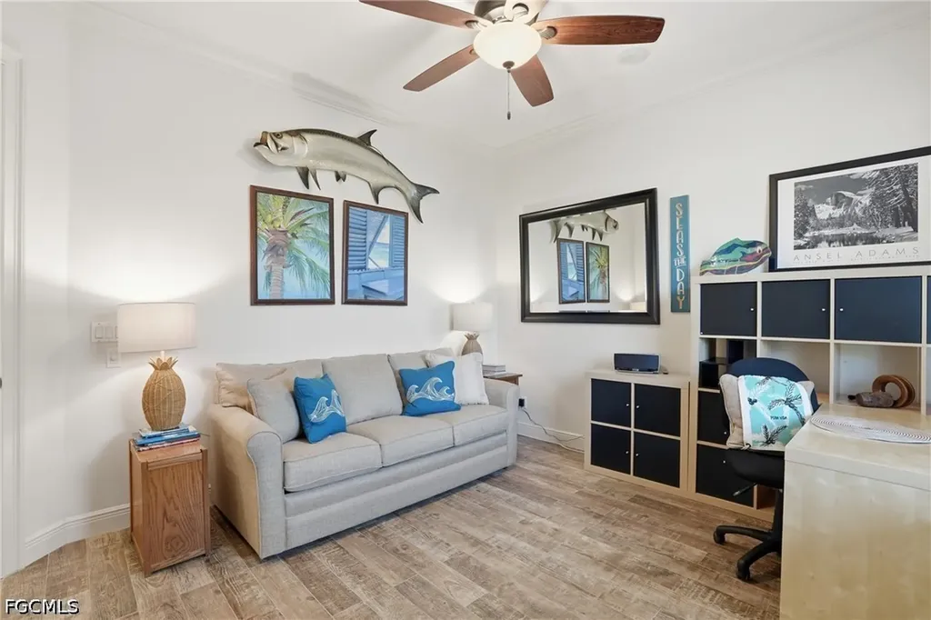 326 Cypress Way W Naples FL 34110