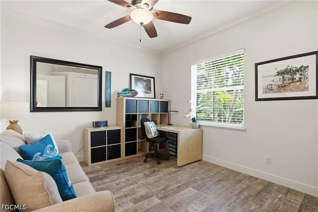 326 Cypress Way W Naples FL 34110
