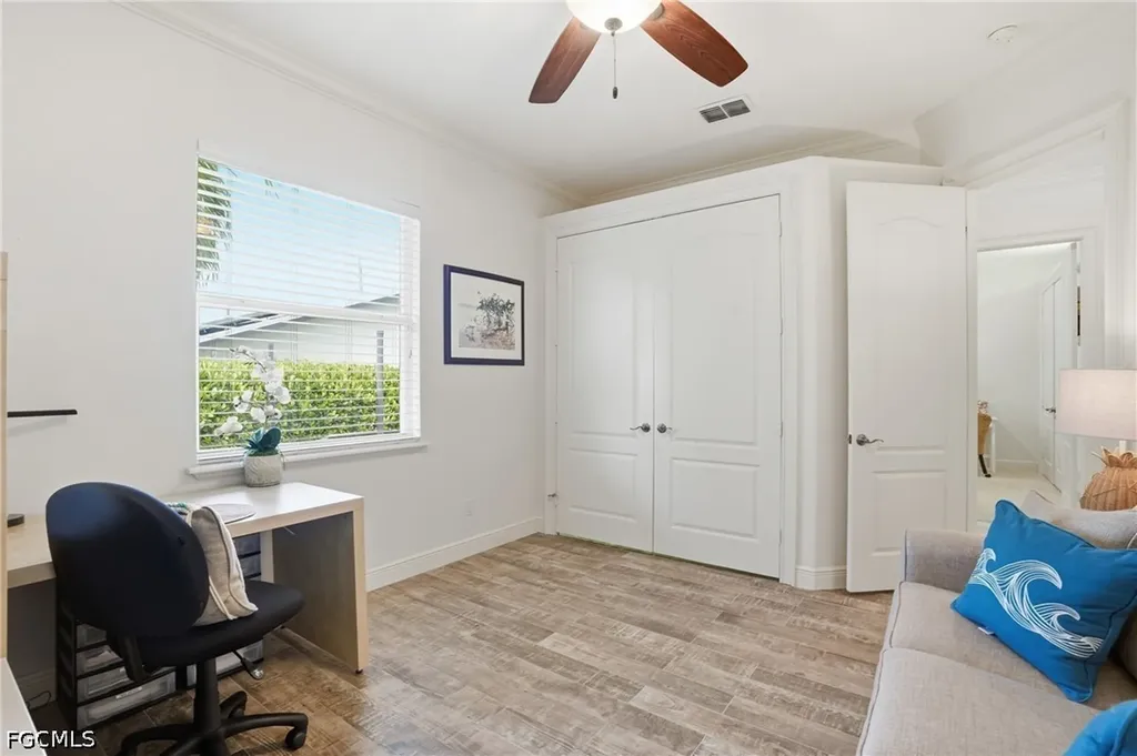326 Cypress Way W Naples FL 34110
