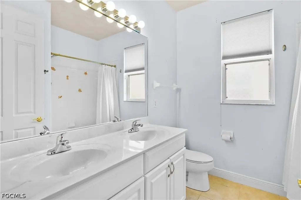 8831 Largo Mar Drive Estero FL 33967