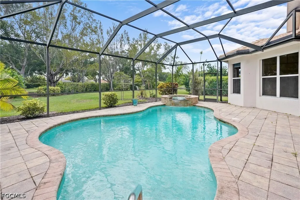 8831 Largo Mar Drive Estero FL 33967