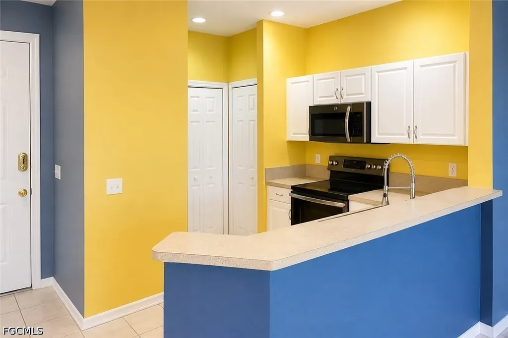 4213 Liron Avenue Fort Myers FL 33916