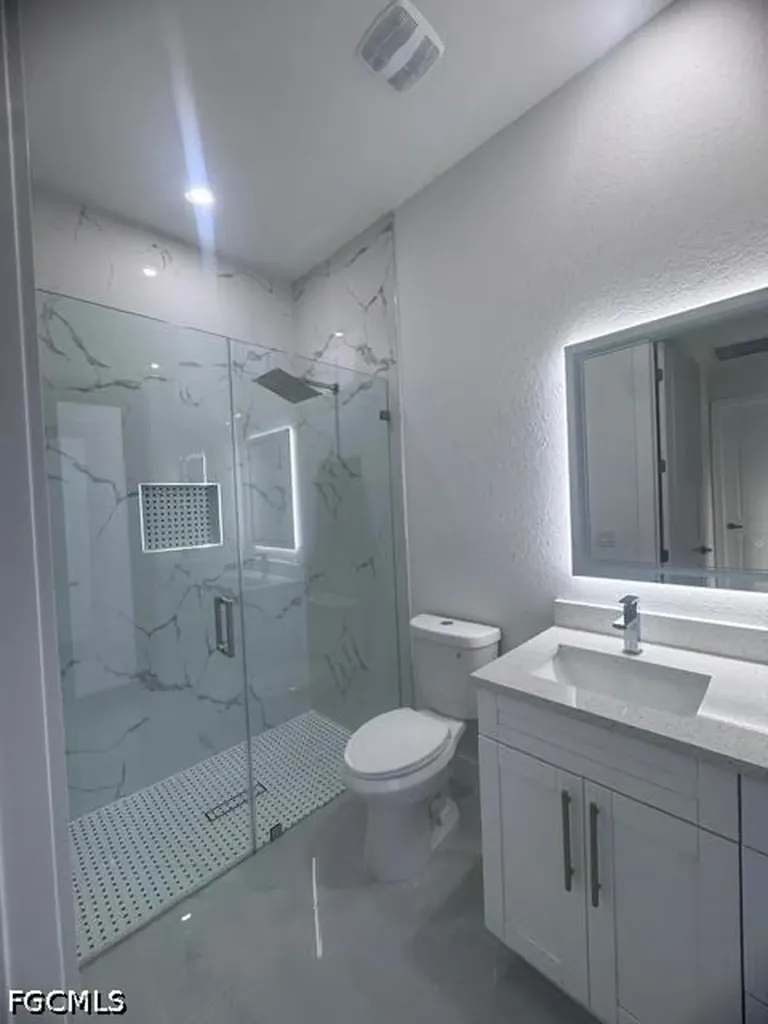 1009 Tropicana Parkway W Cape Coral FL 33993