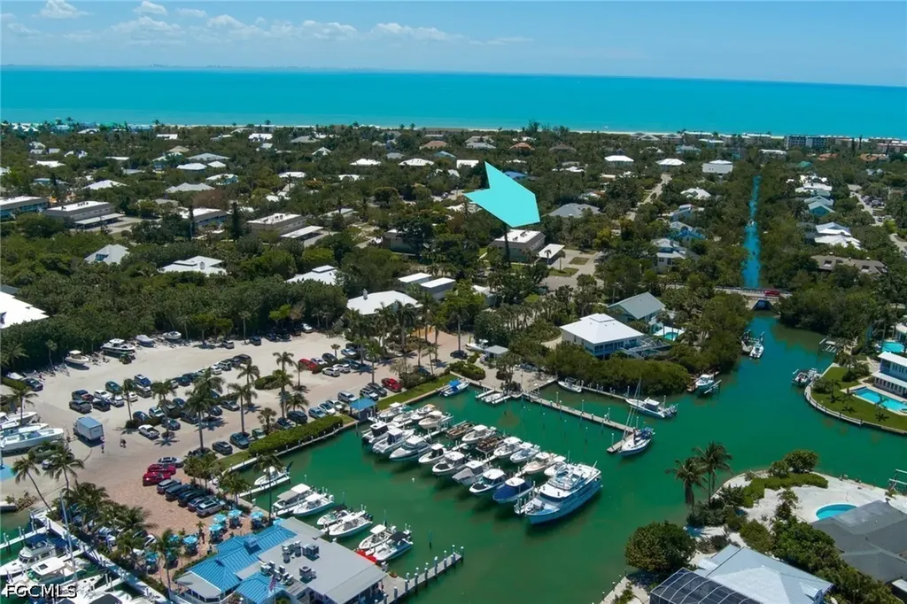 1084 S Yachtsman Drive Sanibel FL 33957