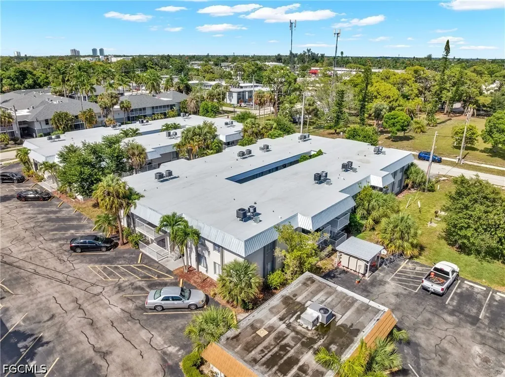 1830 Maravilla Avenue Fort Myers FL 33901
