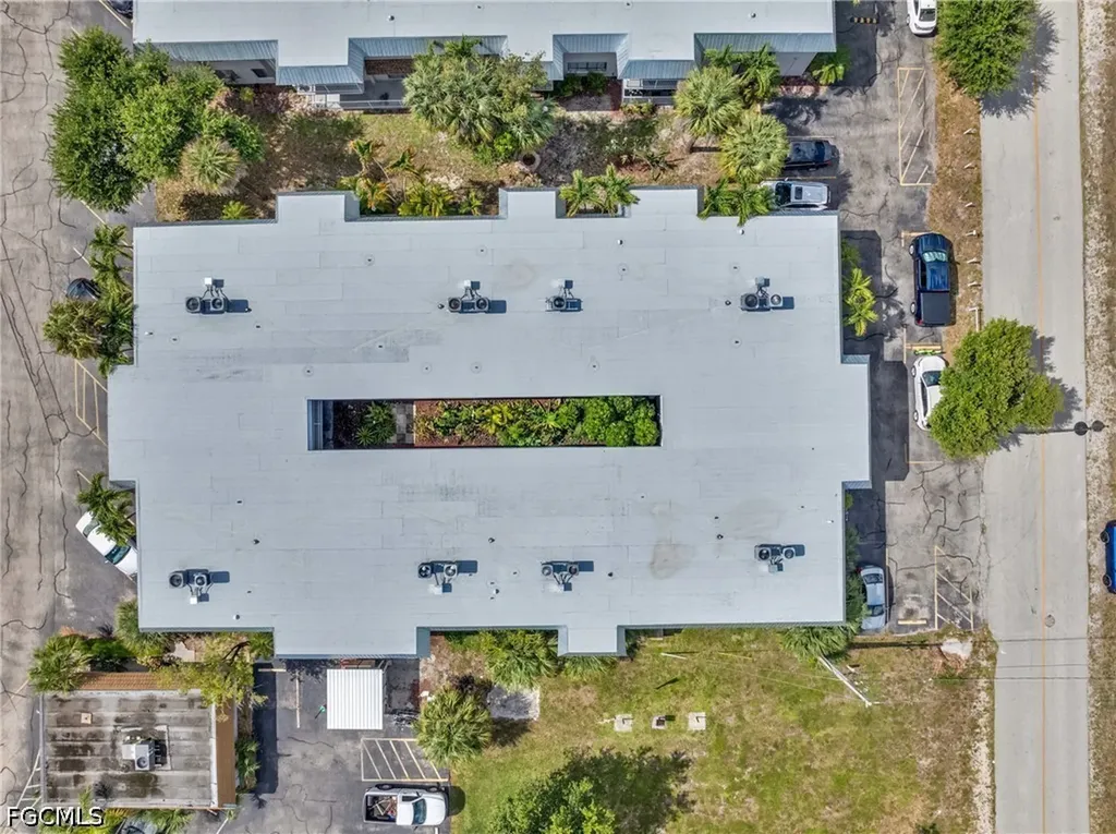 1830 Maravilla Avenue Fort Myers FL 33901