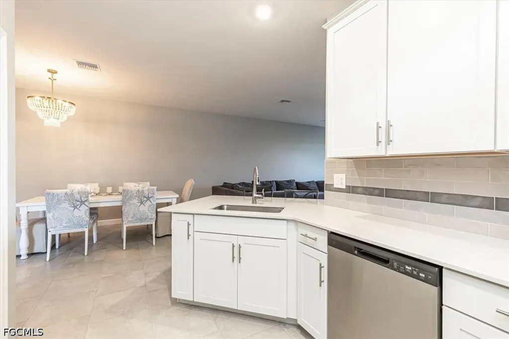 19504 Hinkley Drive Estero FL 33928