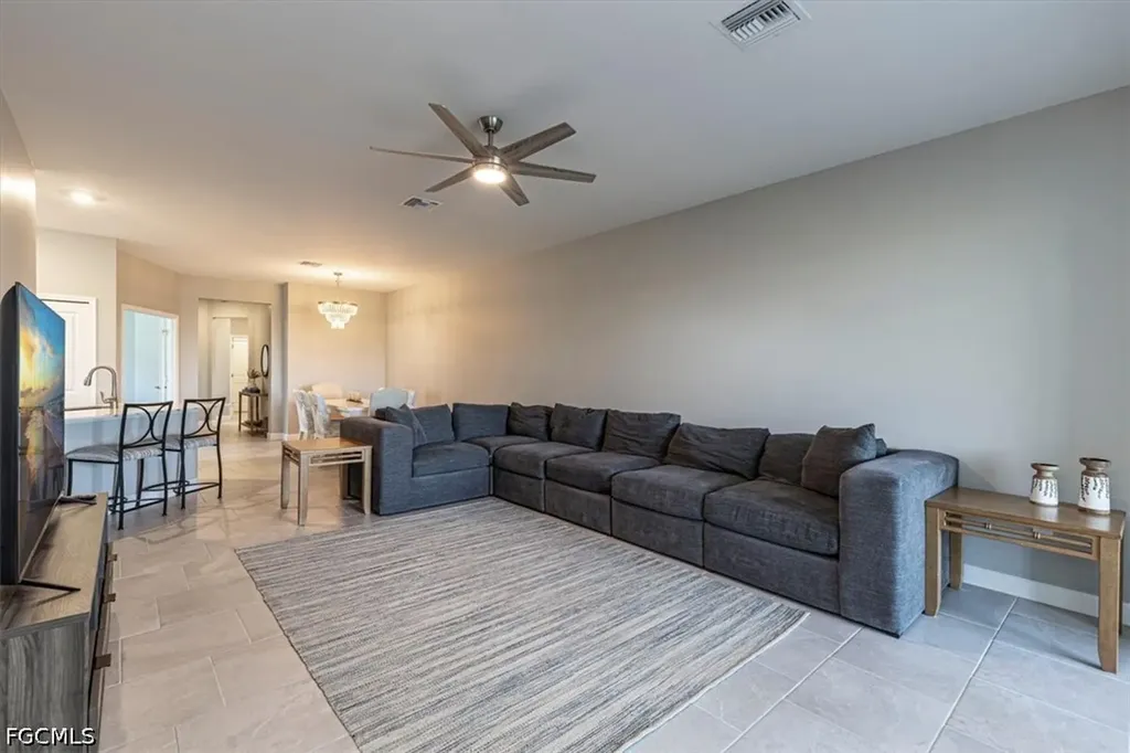 19504 Hinkley Drive Estero FL 33928