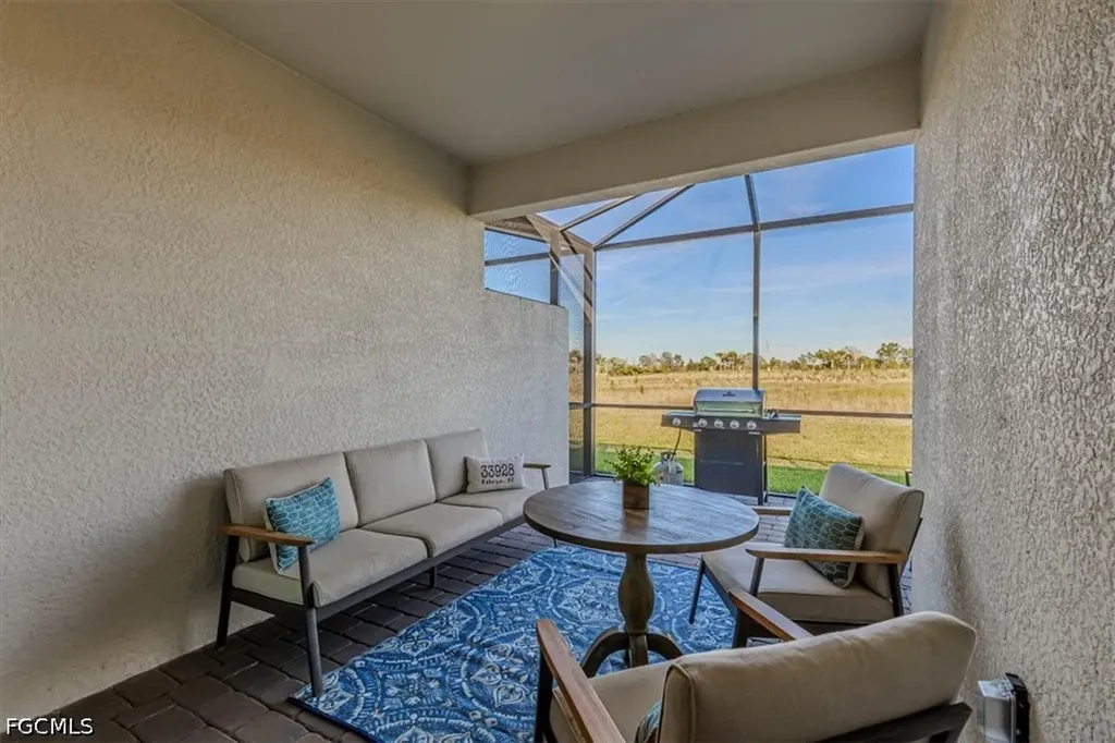 19504 Hinkley Drive Estero FL 33928